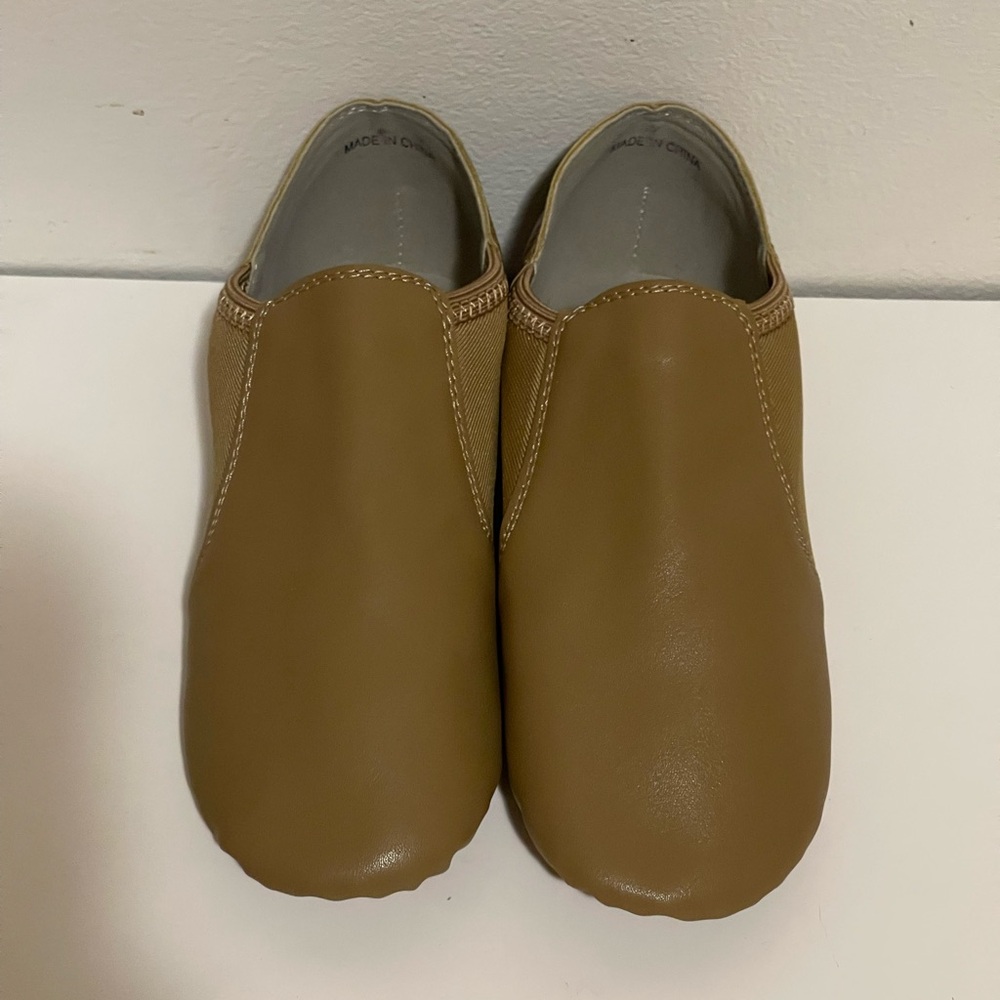 Asyuyu Girls dance slip-on shoes